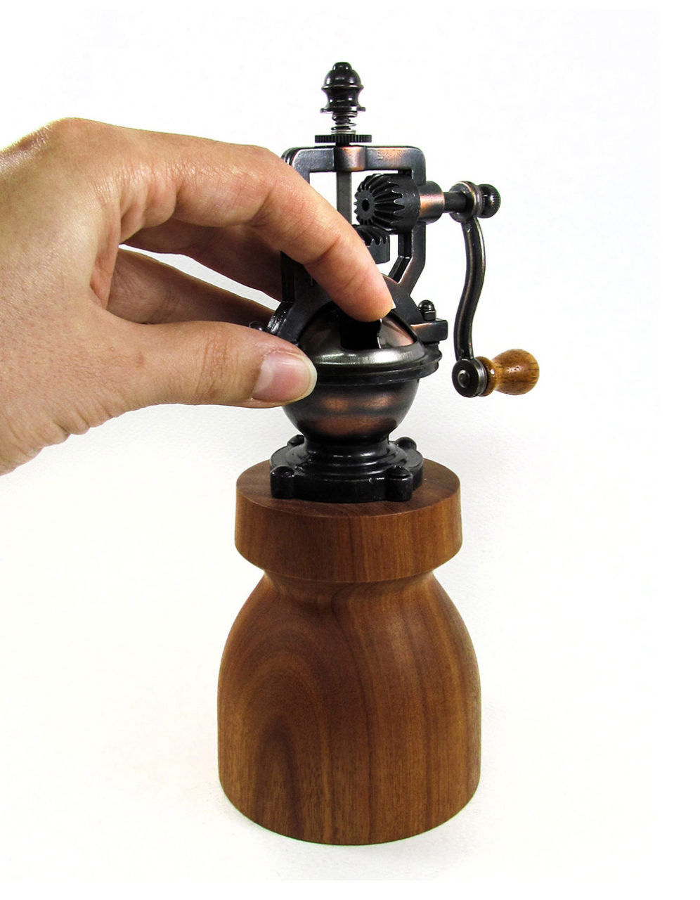 Vintage pepper mill Woodicrafts